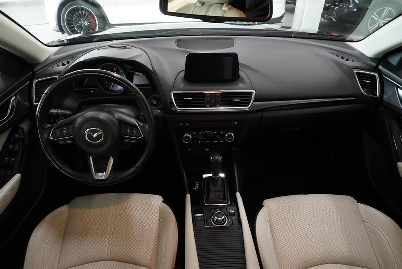 Mazda 3 bild 6