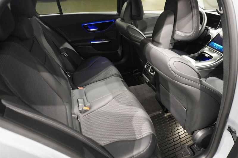 Mercedes C300 bild 8