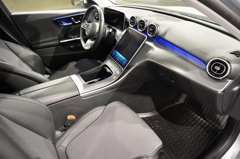 Mercedes C300 bild 9