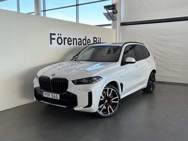 BMW X5 xDrive50e M Sport Pro 22" Panorama H/K Comfort Access - 2026