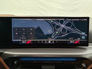 BMW i4 bild 10