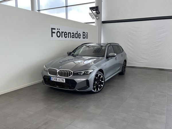 BMW 330 e xDrive Touring M Sport Comfort HiFi Drag Rattvärme - 2026
