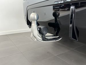 BMW 330 bild 13
