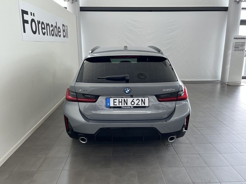BMW 330 bild 12