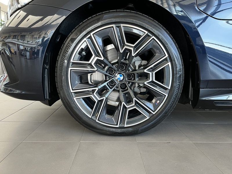 BMW 530 bild 4
