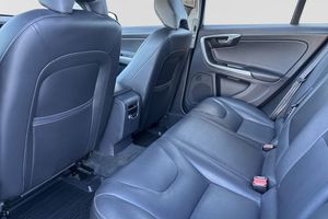 Volvo V60 bild 8
