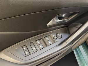 Peugeot 308 SW bild 16