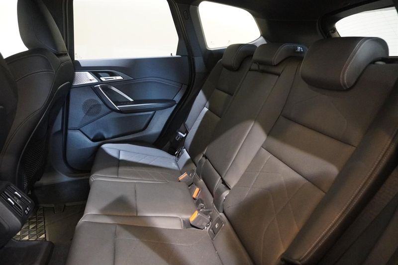 BMW X1 bild 8