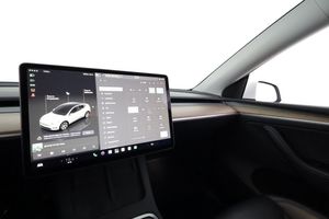 Tesla Model Y bild 22
