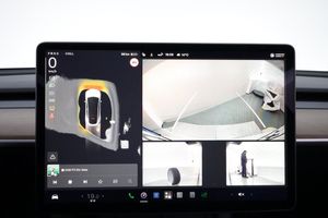 Tesla Model Y bild 21