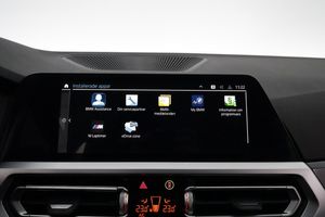 BMW 330 bild 17