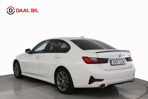 BMW 330 bild 8