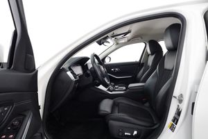 BMW 330 bild 10