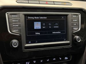 Volkswagen Passat bild 19