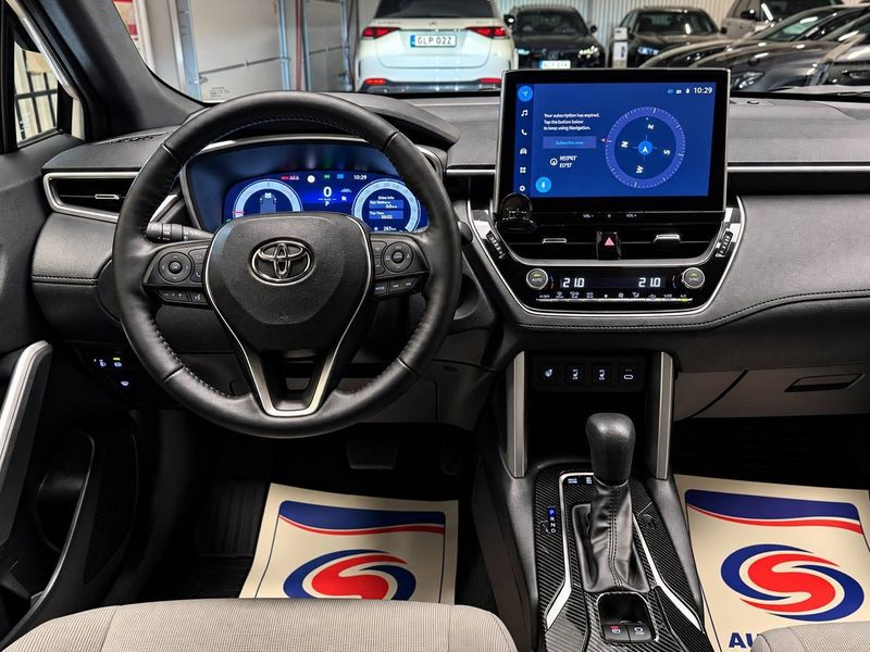 Toyota Corolla Cross bild 9