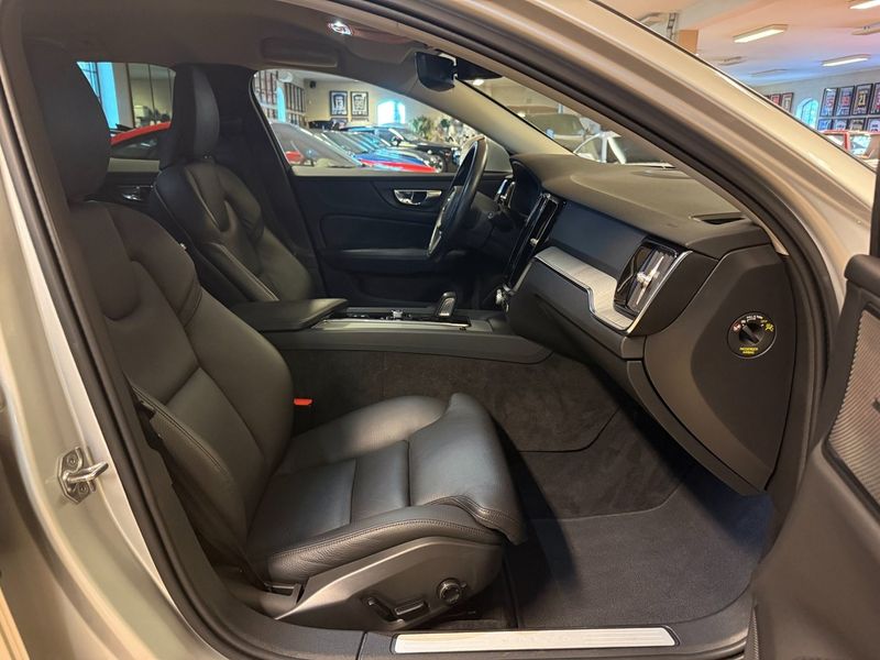 Volvo V60 bild 14