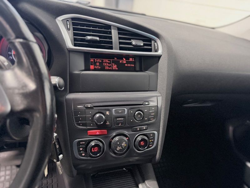 Citroen C4 bild 12