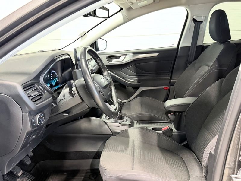 Ford Focus bild 9