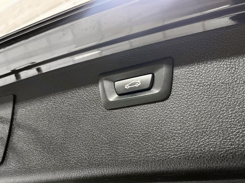BMW 320 bild 17