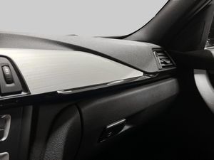 BMW 320 bild 19