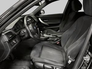 BMW 320 bild 8