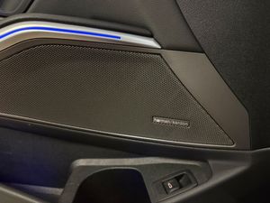 BMW 320 bild 11