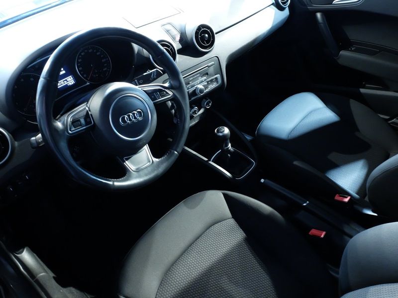 Audi A1 bild 8