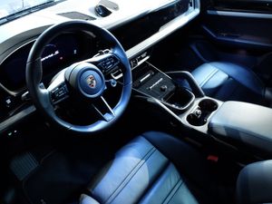 Porsche Cayenne bild 9