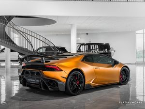 Lamborghini Huracan bild 2