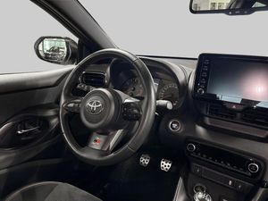 Toyota Yaris bild 12