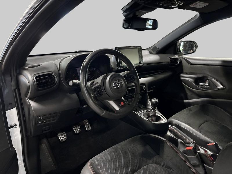 Toyota Yaris bild 14