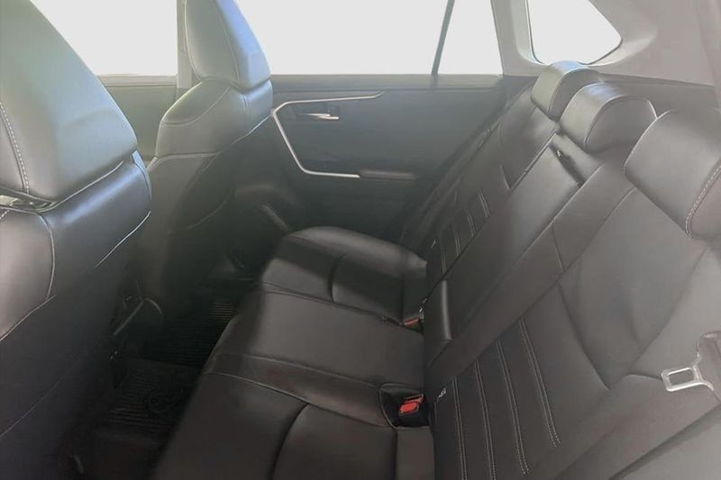 Toyota RAV4 bild 9