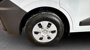 Nissan Interstar bild 9