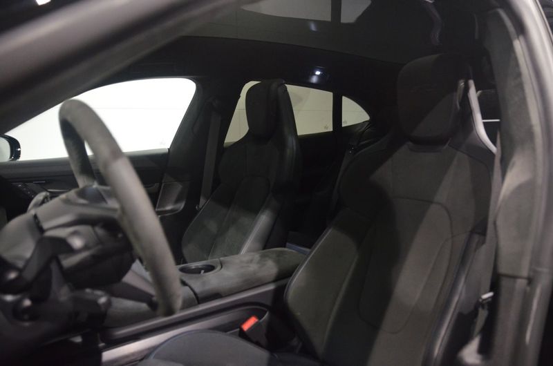 Porsche Taycan bild 11