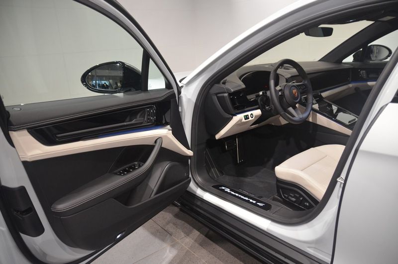 Porsche Panamera bild 9