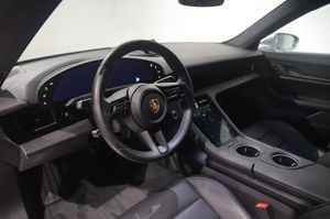 Porsche Taycan bild 12
