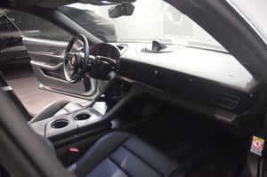 Porsche Taycan bild 13
