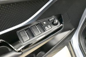 Toyota C-HR bild 13