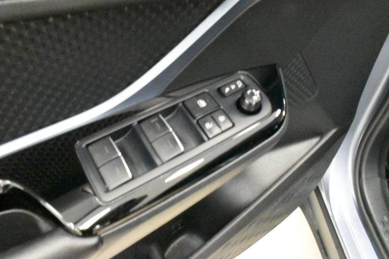 Toyota C-HR bild 13