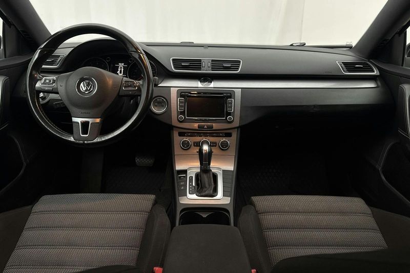 Volkswagen Passat bild 6