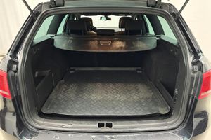 Volkswagen Passat bild 9
