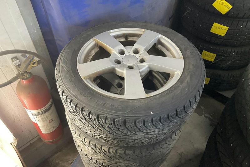 Volkswagen Passat bild 15