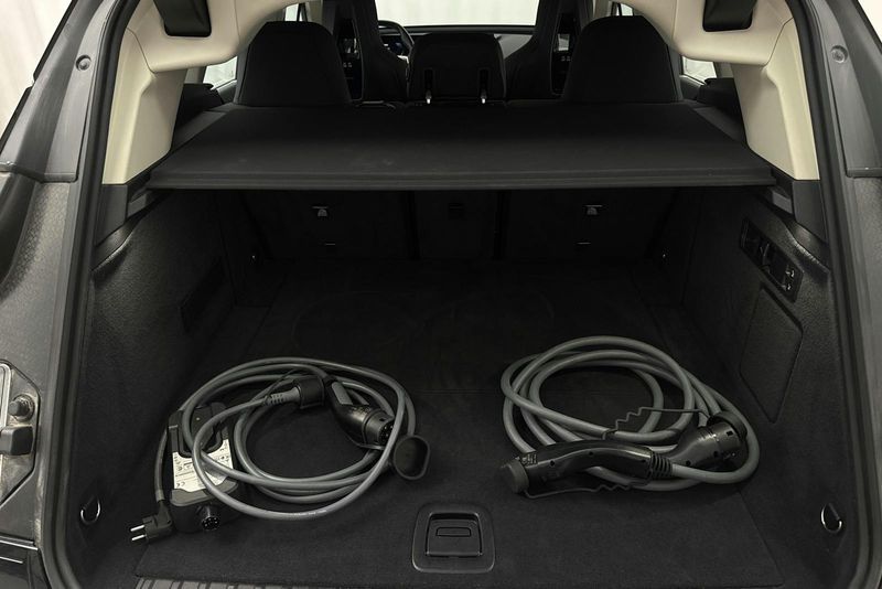 BMW iX bild 9
