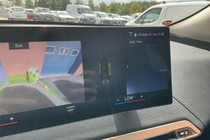 BMW iX bild 16