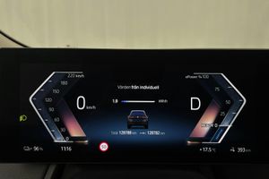 BMW iX bild 10