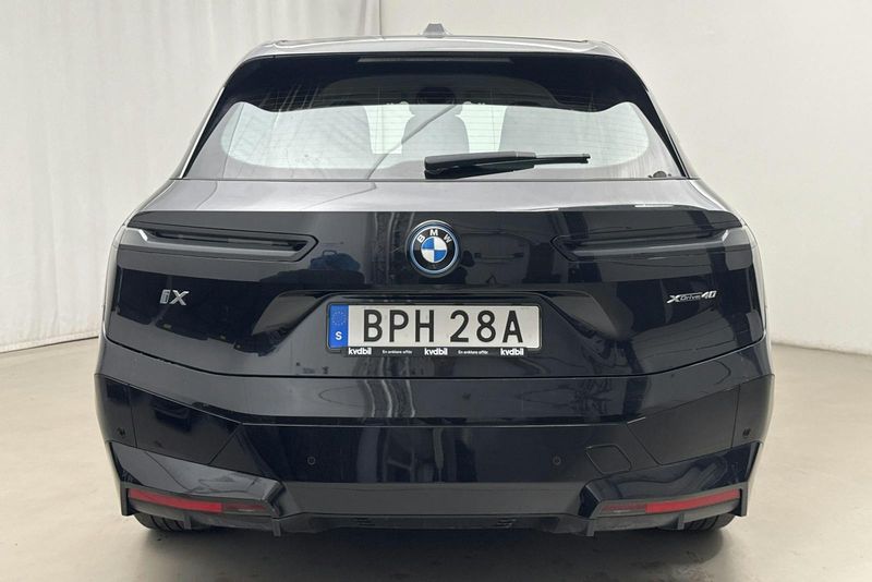 BMW iX bild 5