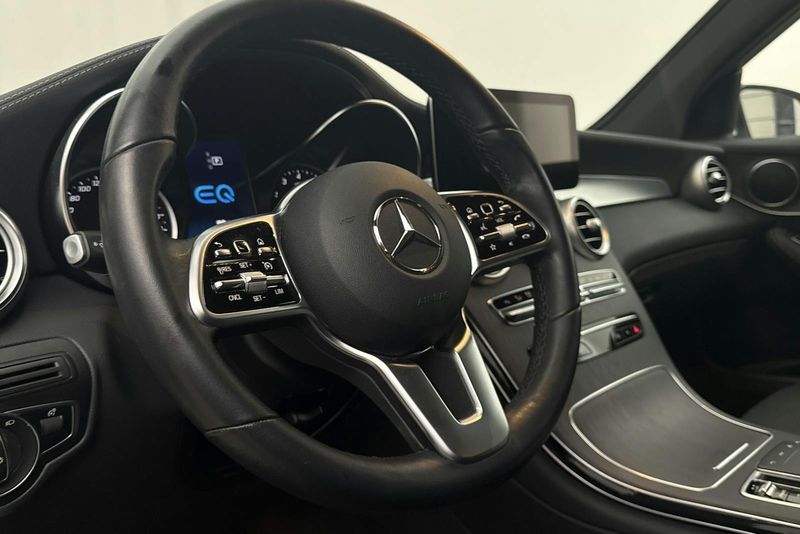 Mercedes GLC300 bild 16