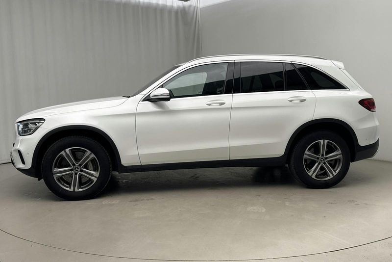Mercedes GLC300 bild 2