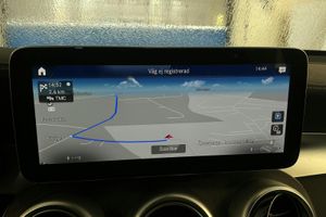 Mercedes GLC300 bild 11