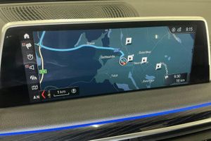 BMW 750 bild 11